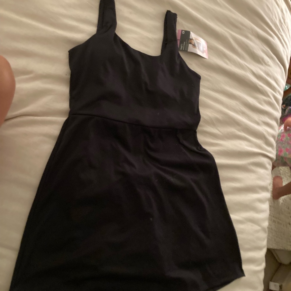 Gap Fit Classic Black sport Dress - size S NWT